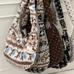 Fair Isle Retro Plush Tote Bag for Women, Winter Large-Capacity Dumpling Bag, Student Casual Versatile Shoulder Crossbody Bag