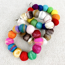 Nepalese Handmade Wool Felt Colorful Candy Colored Ball Bracelet Bag Pendant Creative Keychain Bag Diy