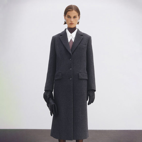 
Thick and crisp wool, simple and capable straight long commuting mid-length suit collar single-breasted coat
