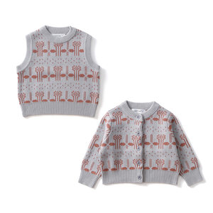 
Spot boys and girls autumn and winter new pure cotton thick knitted cardigan baby soft vest geometric pattern sweater
