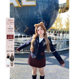 
Annie is not popular British college style quilted suit set for women who are slightly fat, large size, waist slimming four-piece suit