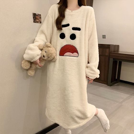 
2025 new nightgown for women autumn and winter coral velvet nightgown cartoon sweet flannel thickened dress that can be worn outside