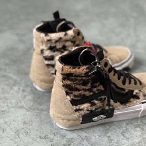 
VANS SK8-HiCAP suede splicing deconstructed men's and women's high-top canvas shoes VN0A3WM1ABH