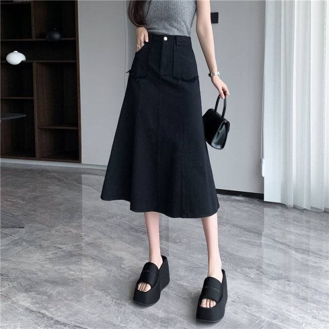 2025 popular denim high-waist retro fishtail skirt for women in summer new slim mid-length skirt lazy trendy