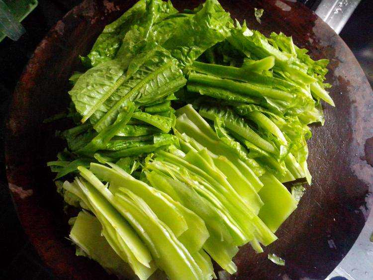 生菜油麦菜莴笋其实都是一种菜