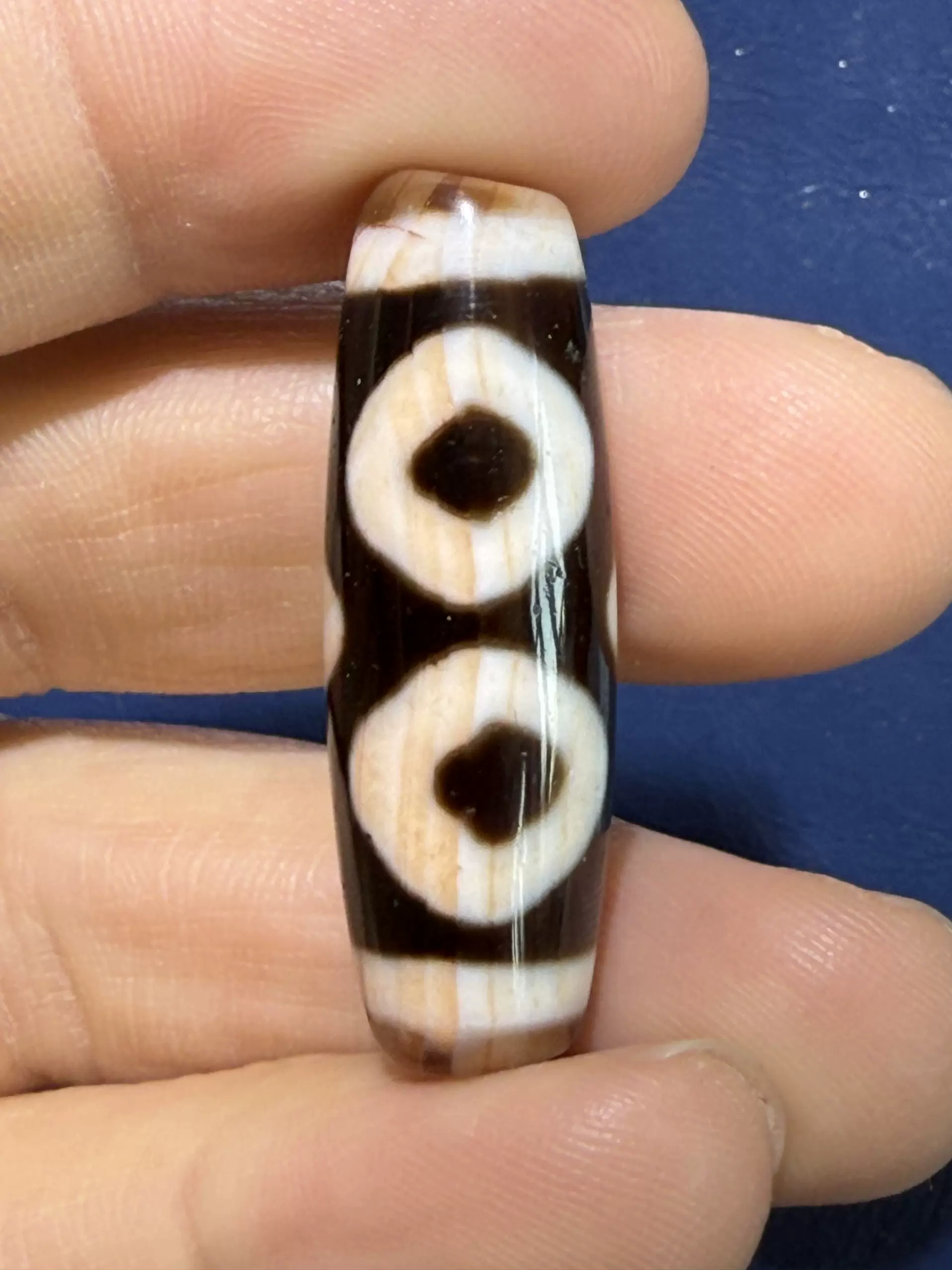 臺灣上肯天珠一代臺灣至純上肯5A牙黃折線九眼白化頁巖瑪瑙項鏈