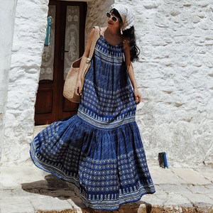 
Maisu original <Blue Eucalyptus and Flower> French retro holiday style ethnic print beaded suspender dress long skirt