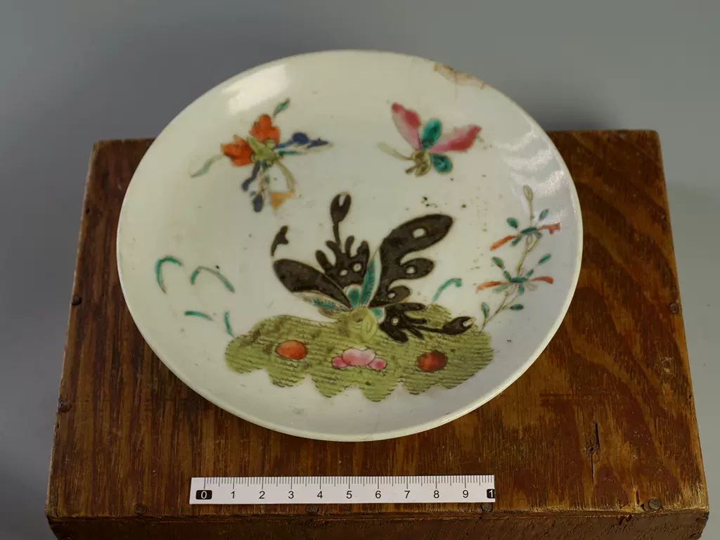 中国 民国 粉彩 花蝶文盤 小皿 二客 時代箱付 C R6471