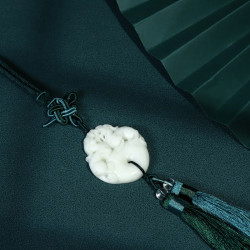 Lantian Jade Double Pixiu Safety Buckle Car Hanging Bag Gift