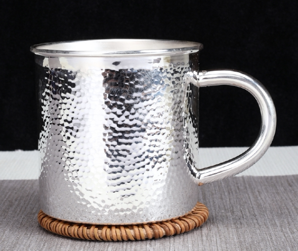 齐云祥记纯银镜面锤纹s999银杯子