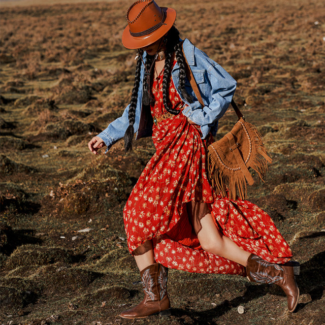 Xinjiang travel dress West Sichuan photo shoot long dress prairie ...