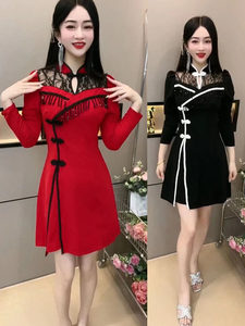 
2025 Chinese style new water drop collar lace spliced ​​cheongsam spring and autumn high waist slim temperament tassel red dress
