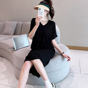
Very good-looking dress in early summer 2026 popular small v-neck ladies loose t-shirt black modal skirt