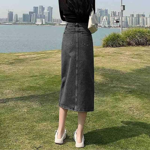 
High-waisted design-sensing denim skirt women's skirt 2024 summer new slit slim small A-line midi skirt