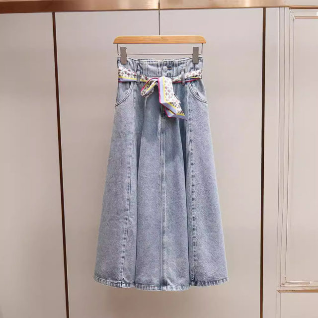 In-stock Yili Zhuoya 24 summer new style fashion commuter A-line high waist umbrella casual pocket denim mid-length half