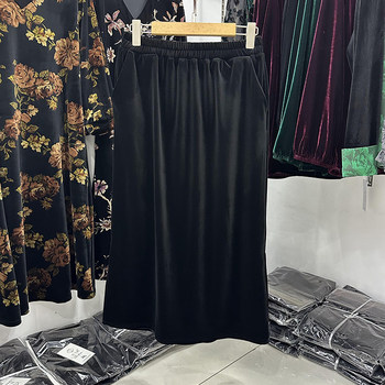 Mom's golden velvet skirt for women 2024 autumn clothes new style 40-50 years old slit black slim and elegant skirt