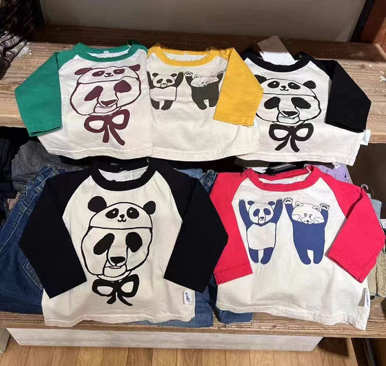 
Japanese single foreign trade children's pure cotton T-shirts for boys and girls, three-quarter sleeve baby spring and summer medium and long-sleeved panda bottoming shirt t