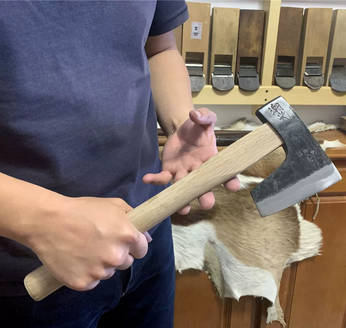 日本潮光木工鉞斧 大工斧子 手斧斧頭 劈柴戶外伐木 安來青紙鋼-Taobao