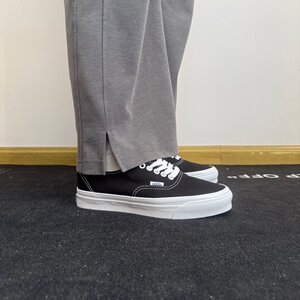 
VANS Authentic Reissue 44 classic black and white canvas shoes sneakers VN000CQABA2