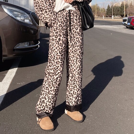 
Leopard print down pants for women wearing new winter style straight loose internet celebrity fashionable duck down northeast cold-proof pants