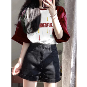 
Burgundy rag-shoulder contrasting short-sleeved casual sports suit for women summer fashionable fashionable denim shorts two-piece set