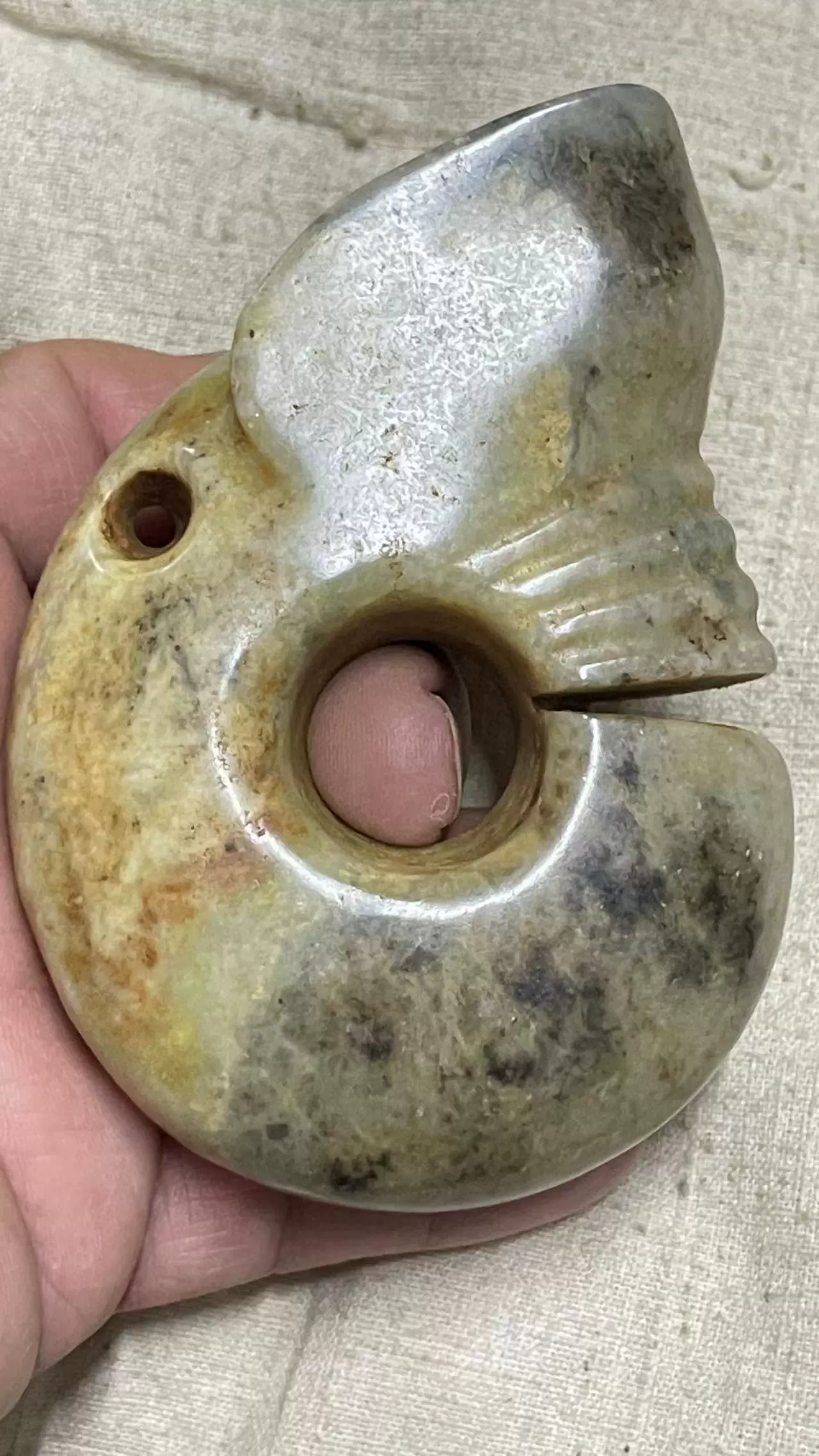 和田白玉　古玉 紅山文化　猪龍 Amazon.co.jp: 和田白玉 古玉 紅山文化 猪龍 : おもちゃ