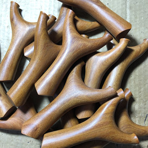 
Venus sandalwood straight board Feihu pure solid wood outdoor practical slingshot log polished no paint no glue can be played and used in actual combat