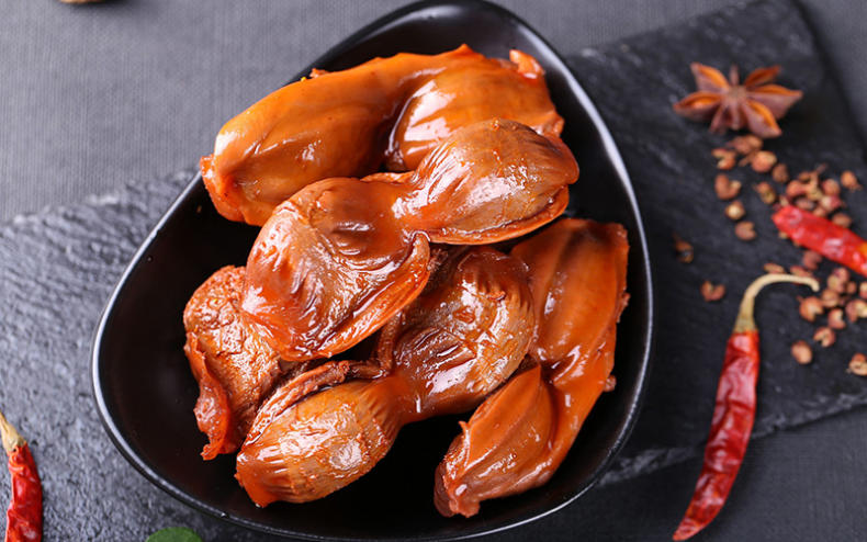 煲剧基友来袭,肉制零食让你热辣一整夏(图6) 煲剧基友来袭,肉制零食让你热辣一整夏(图6)