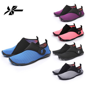 
Couple's side-adhesive beach shoes for rafting, swimming, snorkeling and river-tracing shoes for men and women, non-slip soft-soled summer quick-drying seaside wading shoes