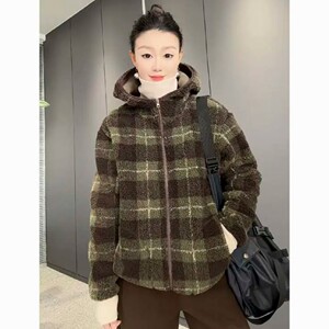 
7129 Casual Simple Fashion Hooded Versatile Granular Velvet Pocket Sweatshirt Green Plaid Autumn and Winter Thickened Jacket