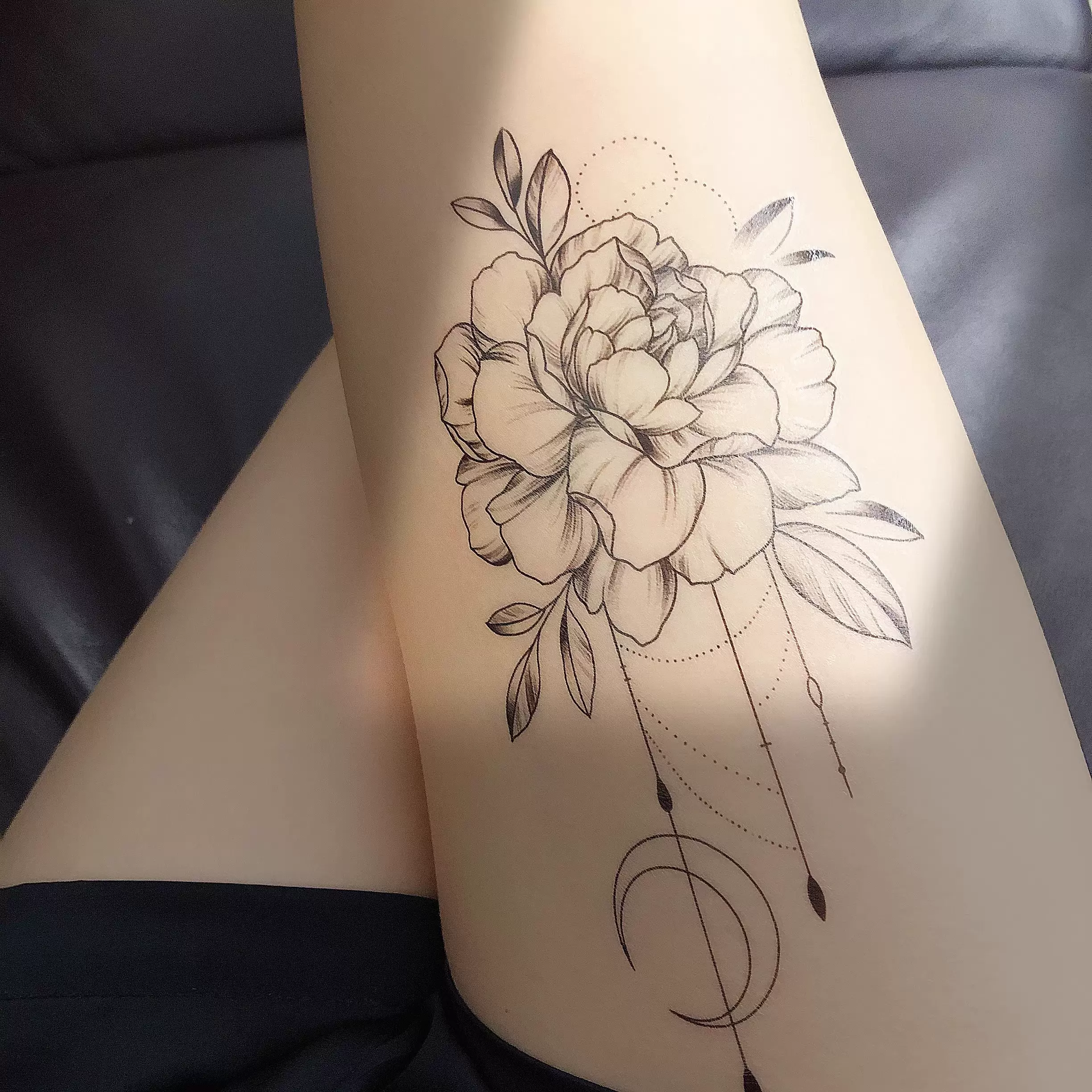 花臂纹身贴防水女持久仿真性感刺青遮痕半臂大腿ins网红款暗黑系