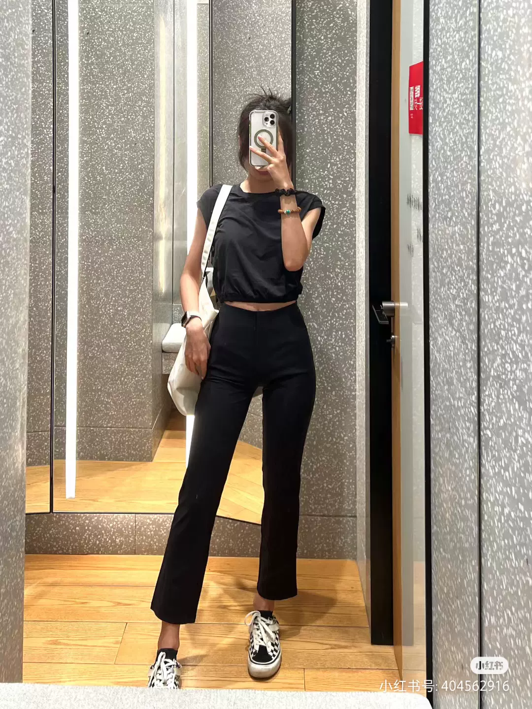 现货Lululemon Smooth Fit Pull-On High-Rise Cropped高腰休闲裤-Taobao