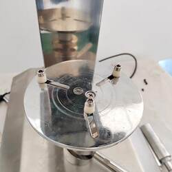 Manual Milk Tea Sealing Machine, Commercial Can-Sealing Machine for Milk Tea, Soy Milk, and Beverage Cup Sealing Machine