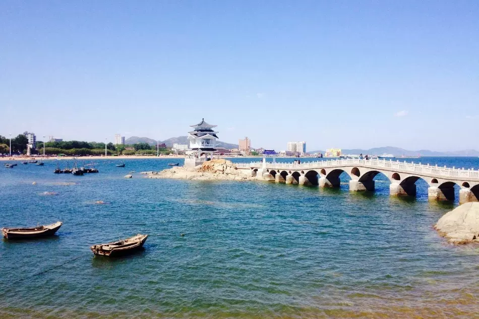 伍鸿海滨风景区图片