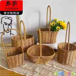 Rattan Flower Basket, Wicker Bamboo Basket, Fruit Basket, European-Style Imitation Rattan Hand-Woven Picnic Basket, Straw Woven Flower Arrangement Basket