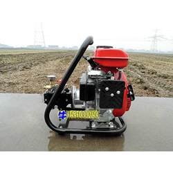 Small Portable Four-Stroke Gasoline Engine High-Pressure Washer/Portable Car Washer for Mobile Car Washing