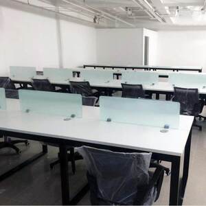 Beijing office furniture factory screen simple modern partition four-person staff desk employee desk employee position size