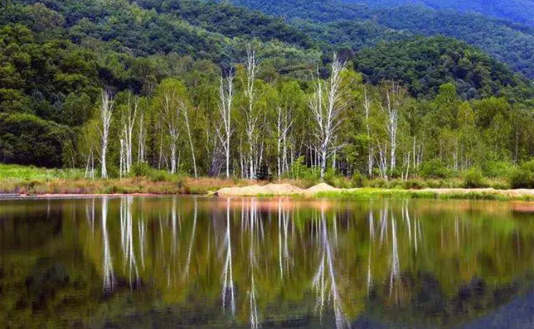 峰岩山寨旅游度假区图片