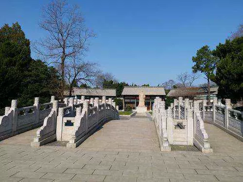 东吴大帝孙权纪念馆图片