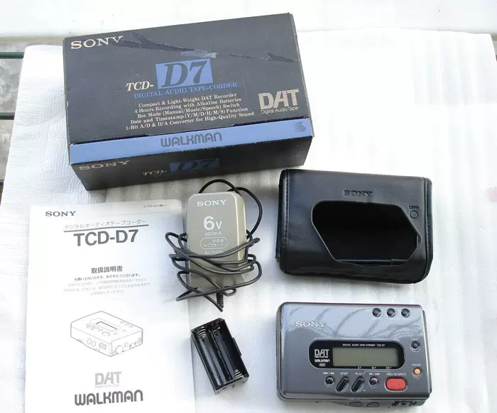 SONY TCD-D7 DAT 隨身聽(帶盒包裝！)-Taobao