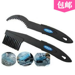 Tail light mountain bike chain cleaning tool
