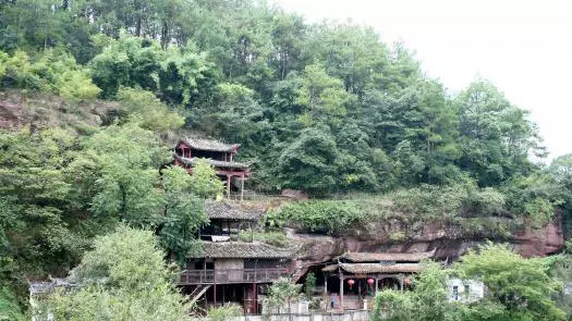 三叠岩风景区