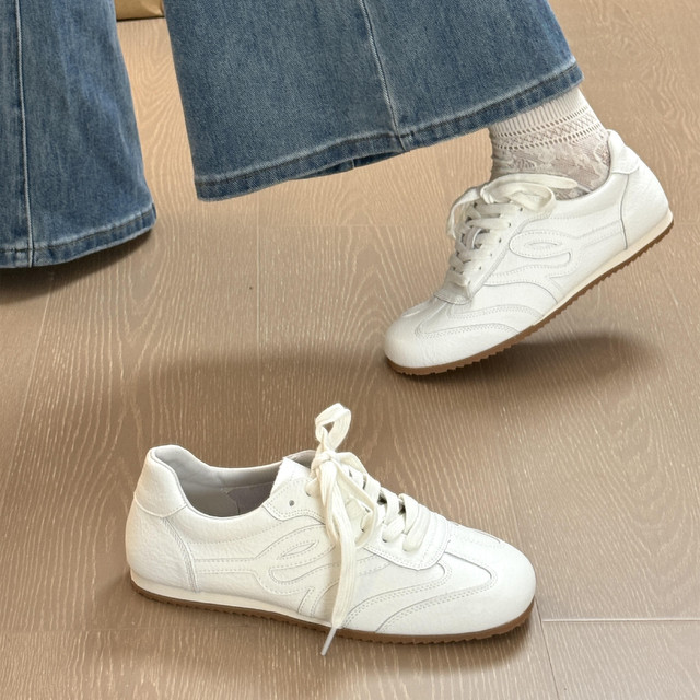 Retro white shoes for women 2025 new autumn versatile soft sole Forrest Gund training shoes for women light casual sports shoes