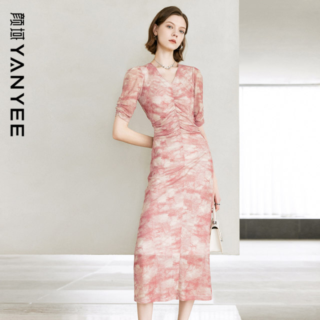 Yanyu ink printing skirt summer women's clothing 2025 new pink mid-length short-sleeved V-neck pleated dress