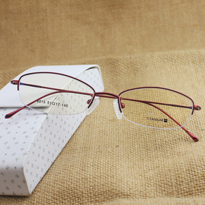 Pure titanium half -frame glasses shelf female matching finished products myopia glasses ultra -light 5g small round face comfortable eyes frame