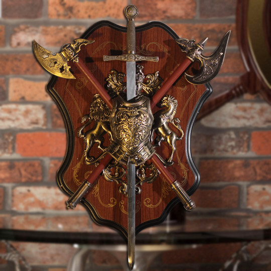 中世の壁の装飾の盾と剣 | 写真wall armor cafe 壁掛け ktv バー用