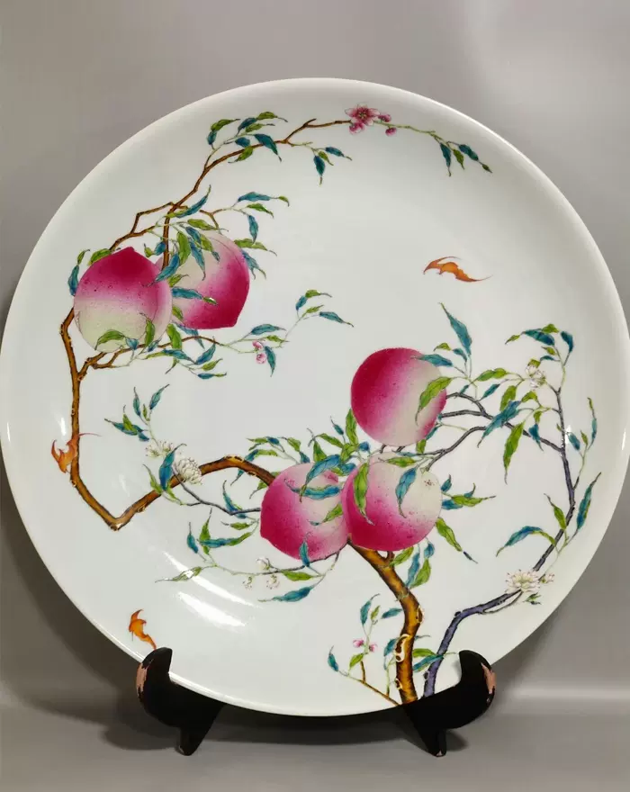 清雍正粉彩寿桃紋橄欖瓶 景徳鎮 陶磁器 装飾品 現代工芸品 美術品 置物 清雍正粉彩寿桃紋橄欖瓶 景徳鎮 陶磁器 装飾品 現代工芸品 美術