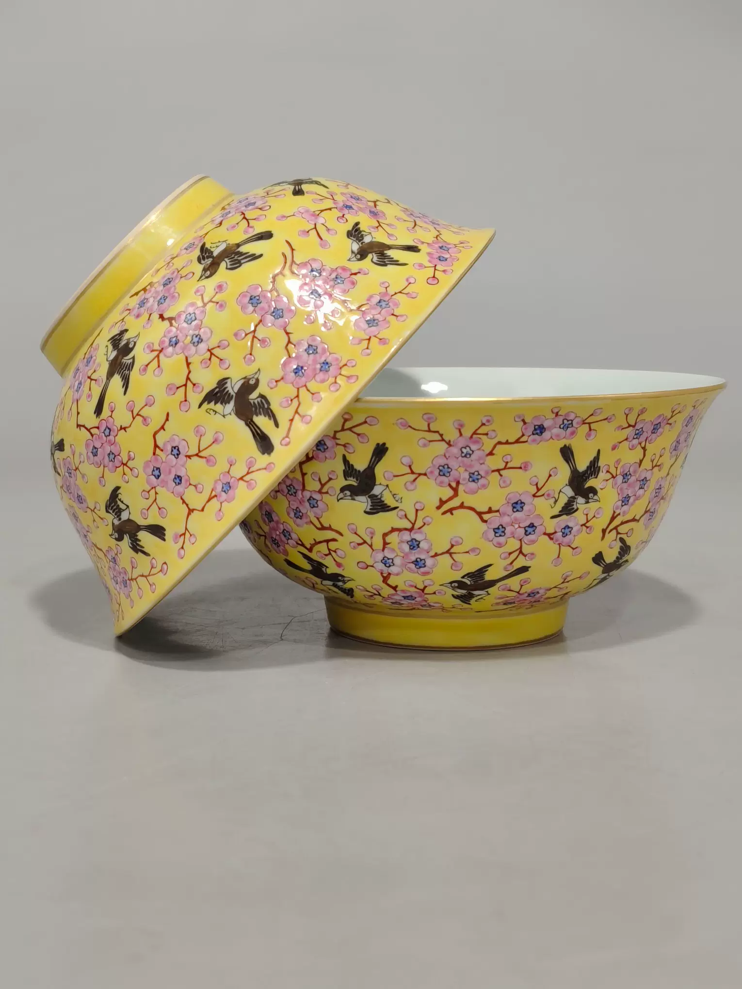 中国美術　大清雍正年製 皿　桃　壽 中国美術 大清雍正年製 皿 桃 壽 中国美術 大清雍正年製 皿 桃