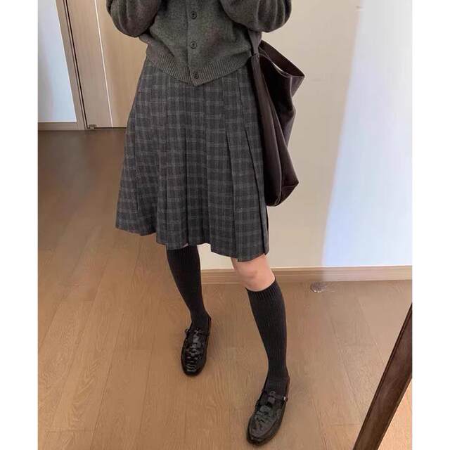 Academy style A -line fold, pleated skirt women's middle skirt, autumn and winter retro high waist thin wool skirt
