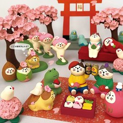 2024 Japanese-Style Cute Cat Viewing Cherry Blossoms Zakka Cherry Blossom Matcha ins Trendy Toy Figurine Resin Crafts Small Ornament
